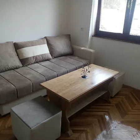 Apartman Rile
